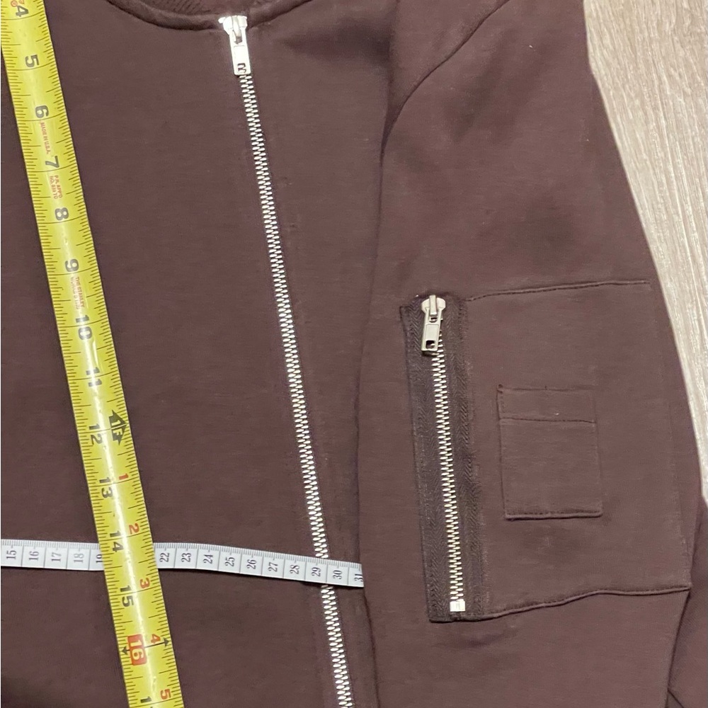 Bomber Jacket - Picture 4 of 4